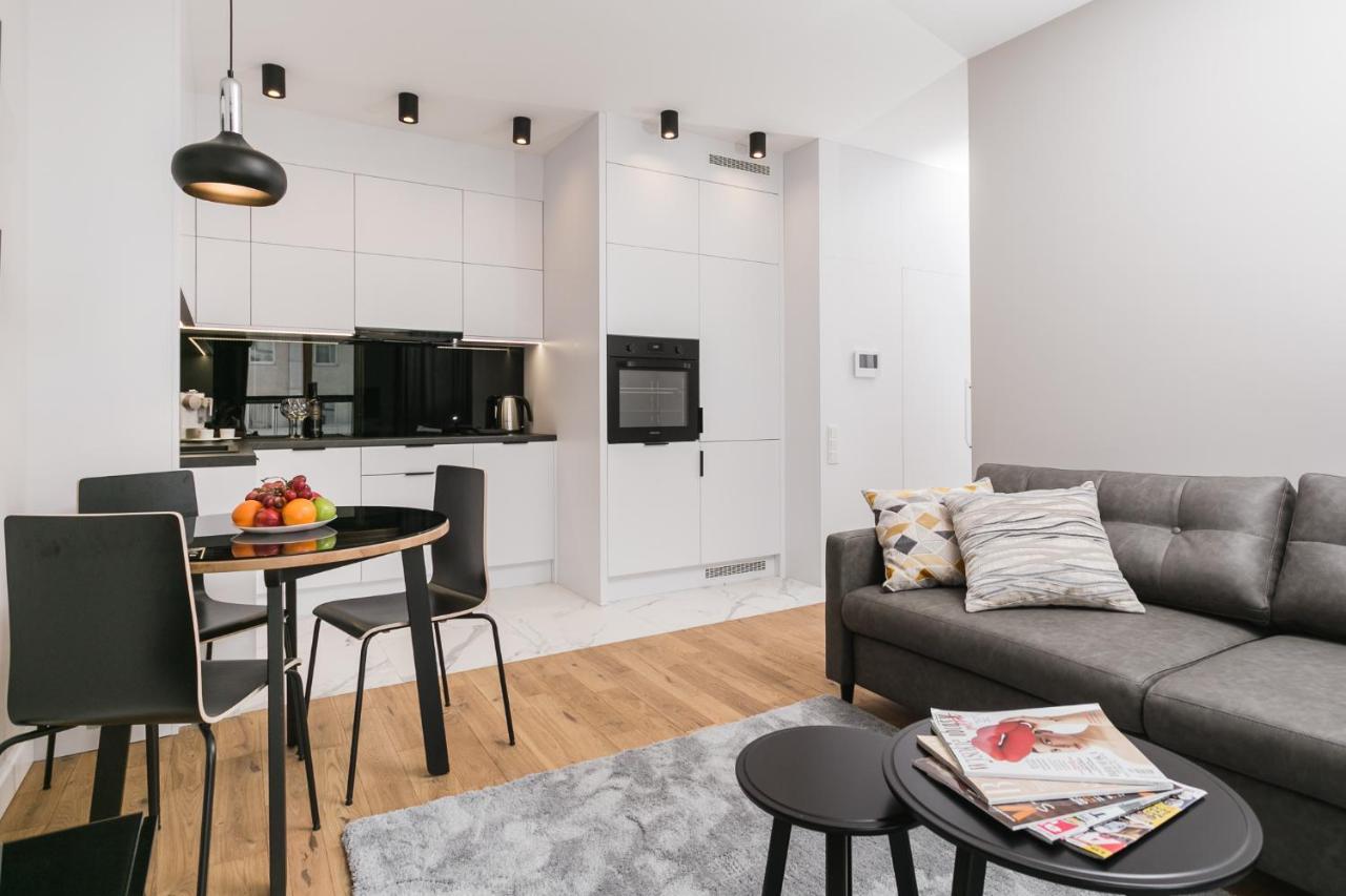 Apartment Golden - Mennica Warsaw